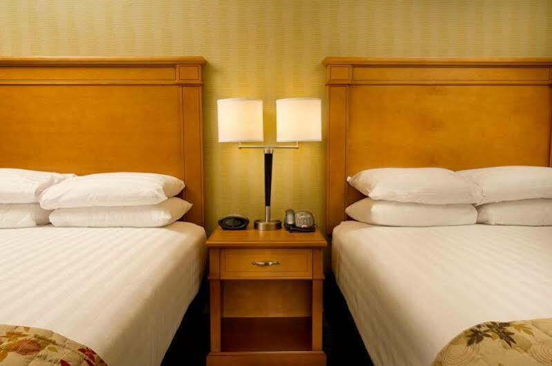 Drury Plaza Hotel San Antonio North Stone Oak Extérieur photo